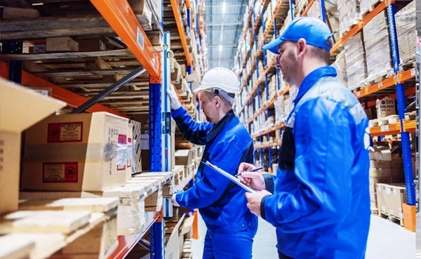 Расчет нагрузок и прочности стеллажей