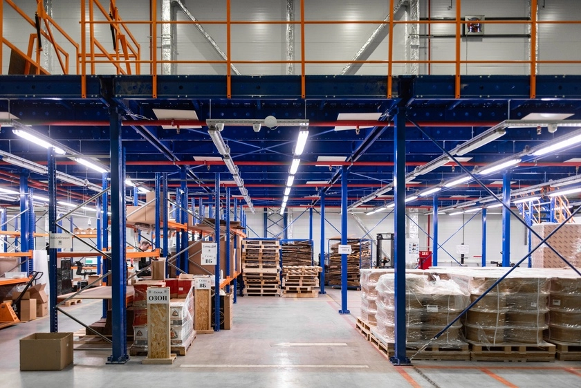 Платформенный мезонин