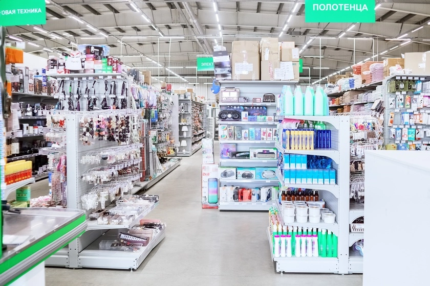 Управление запасами в розничном магазине